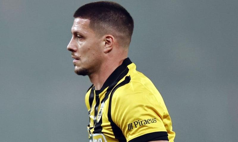 Σε αναμμένα... κάρβουνα με Γιόβιτς σε ΑΕΚ - Σήμερα τα αποτελέσματα