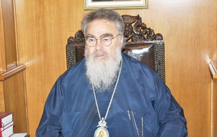 Χαμός στη Ζάκυνθο: Επίθεση του Μητροπολίτη Δωδώνης σε καθηγητή - «Με το πουκάμισο έξω ήρθες να βγάλεις λόγο;» 1 dodonis