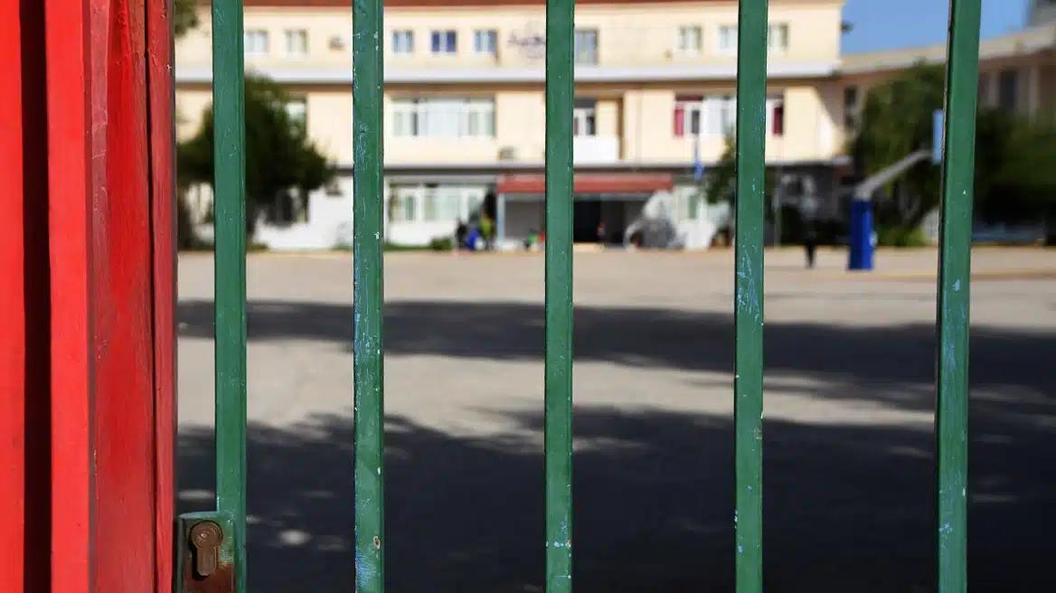 Ασπρόπυργος: Μαθήτρια 10 ετών κατέρρευσε στο σχολείο, την ώρα της γυμναστικής 1 xrwma