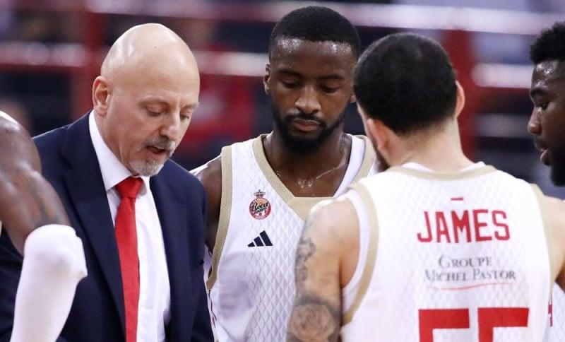 Σάσα Ομπράντοβιτς και Μάικ Τζέιμς