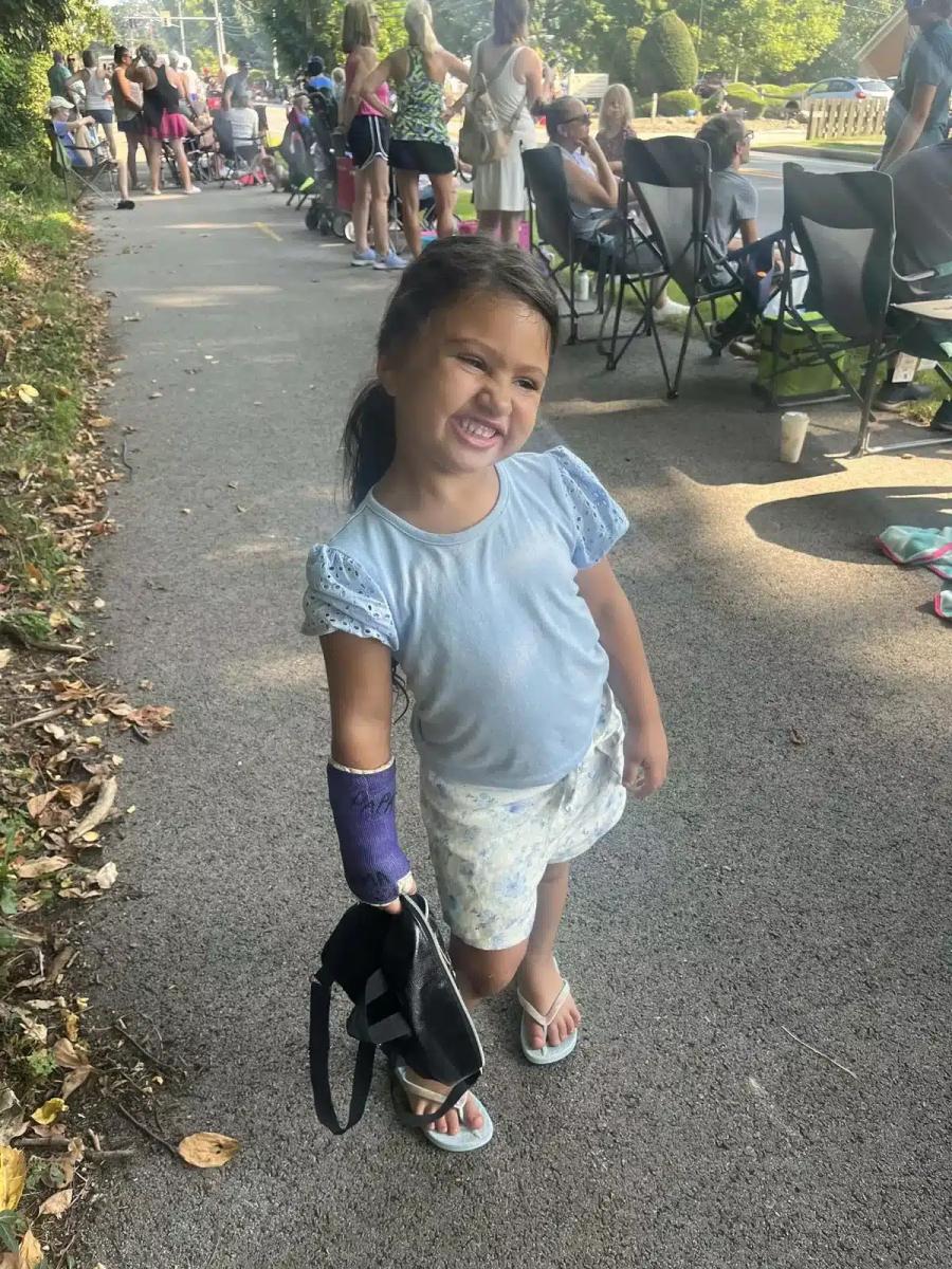 0 four year old girl mauled by pit bull as mum desperately fought to save her 1