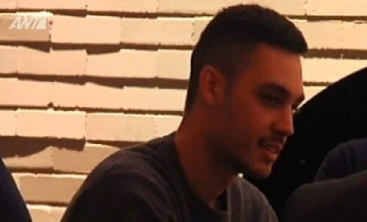 Νότης Σφακιανάκης: «Δεν έμενε μαζί της! Η Κίλι με βοήθεια περπατούσε με το Π» 3 notis kili sfakianaki afta einai ta didima paidia tous i zoi makria apo ta fota tis dimosiotitas 4