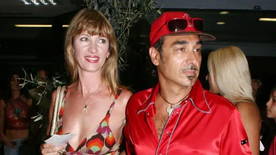 Κίλι Σφακιανάκη: Η ευγενική Αγγλίδα που λάτρεψε τον πρίγκιπα της νύχτας - Ο κεραυνοβόλος έρωτας που ξεκίνησε στην Κω και η μοιραία ασθένειά της 3 notis