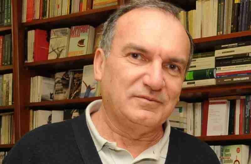 nikos sideris portrait