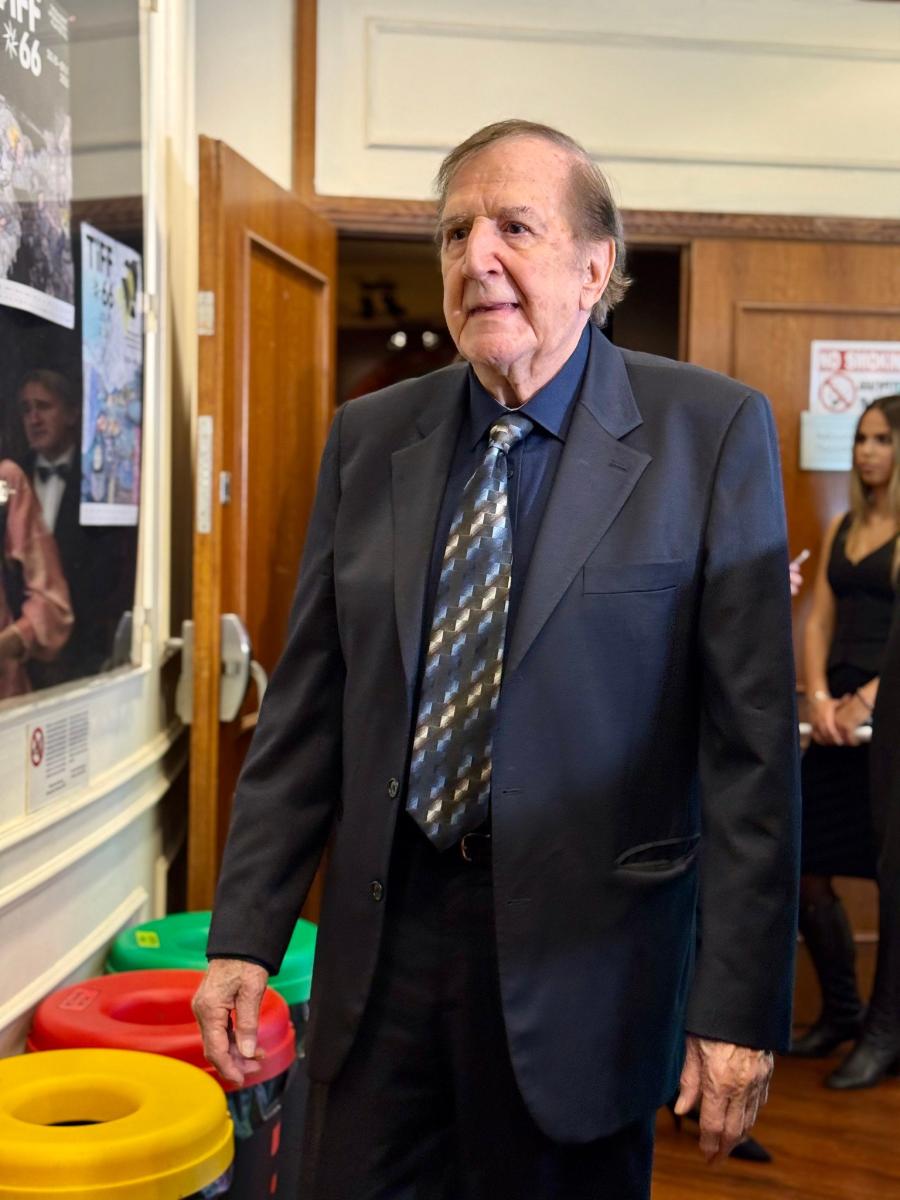 576469795 1147295077590517 2477177291465333067 n