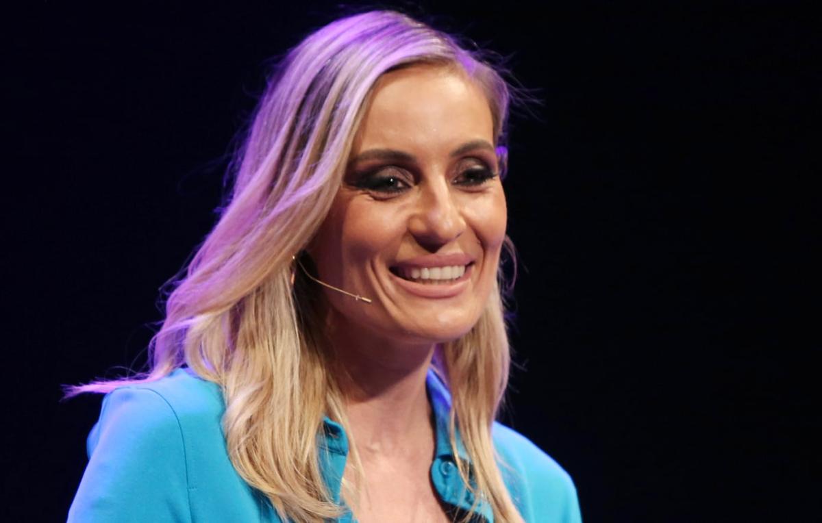 Ελεονώρα Μελέτη: «Αν είχα τη δυνατότητα θα ήθελα πολύ να κάνω ένα γεύμα με τον Χριστό θα είχα πολλά να συζητήσω μαζί του» 1 meleti1