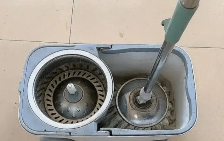 Βάλτε αυτό στο νερό. Ακόμα κι αν δεν σφουγγαρίσετε για μια εβδομάδα, το πάτωμα θα παραμείνει καθαρό χωρίς σκόνη 1 screenshot 202