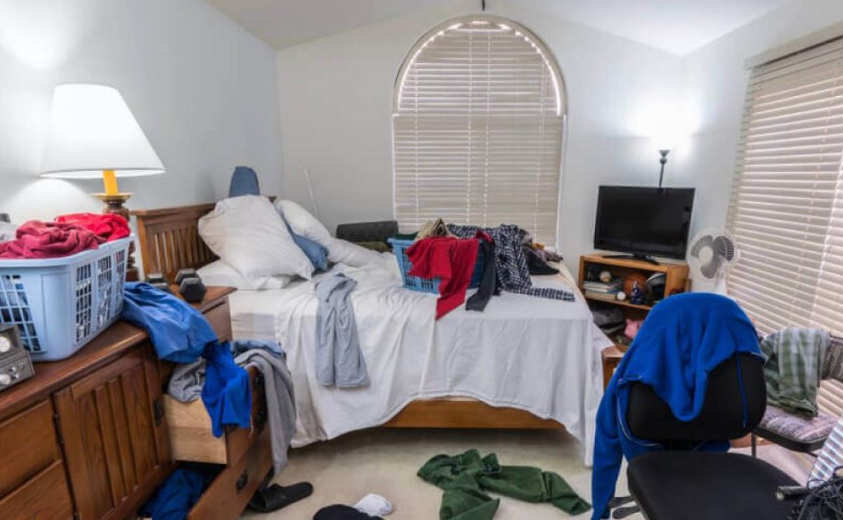 6 πράγματα στο σπίτι που αποκαλύπτουν μια ακατάστατη γυναίκα: Αν δεν την ενδιαφέρουν αυτά, δεν την ενδιαφέρει ούτε ο εαυτός της 7 stigmiotypo othonis 2025 10 05 18.37.07