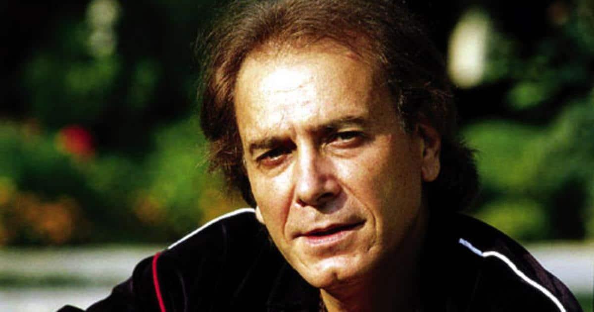 10 αγαπημένοι Έλληνες ηθοποιοί που αυτοκτόνnσαν 9 c854ed873a52caccc719459c62184ae4