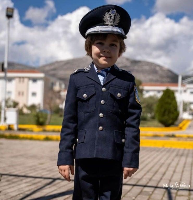 Ο 4χρονος Χριστόφορος έγινε Αρχηγός της ΕΛ.ΑΣ. για μία μέρα – Μια ευχή γεμάτη δύναμη και παιδικό όνειρο 1 xristoforos make a wish 09 07 2025 2