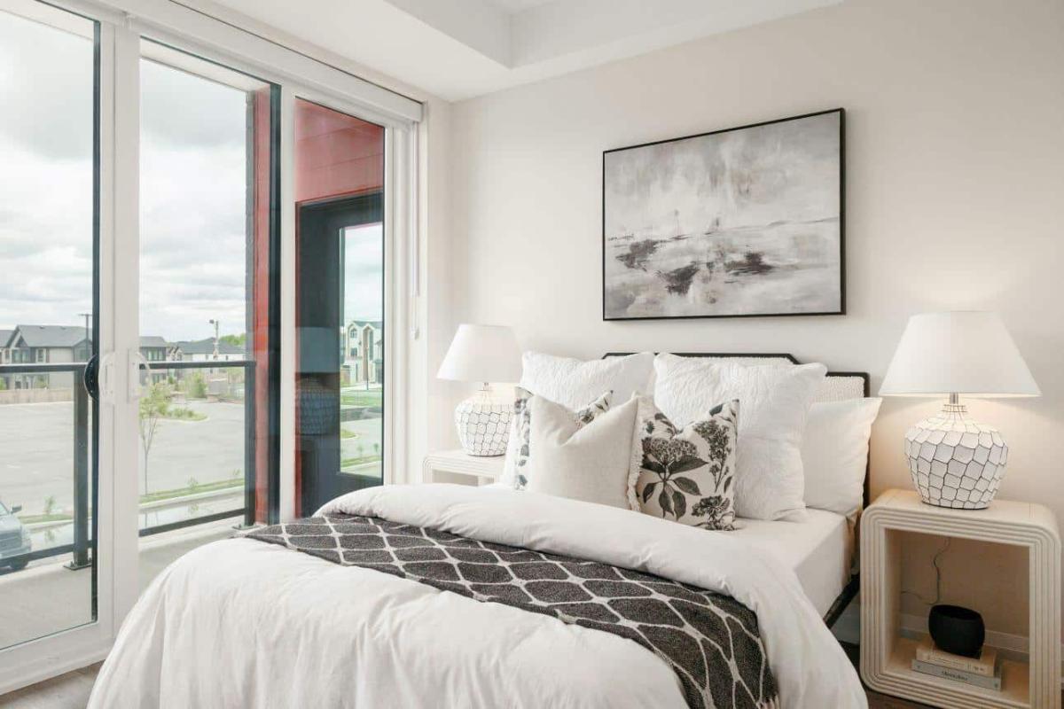 14 λεπτομέρειες στο σπίτι που οι επισκέπτες προσέχουν (περισσότερο απ’ όσο νομίζεις) 4 bed pillows 0