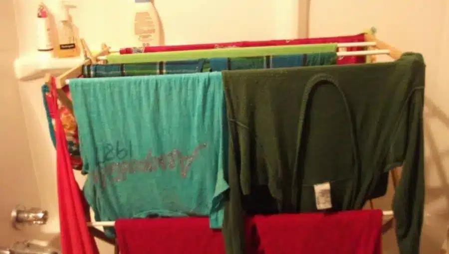 Παραμoνή των Ταξιαρχών: Γιατί το βράδυ δεν πρέπει να αφήσετε ρούχα και παπούτσια έξω από το σπίτι 2 par1 1