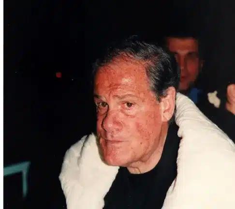 Πέθανε ο θρυλικός σχεδιαστής μόδας Ντίμης Κρίτσας 2 kritsas scaled e1762547558695 486x432 1