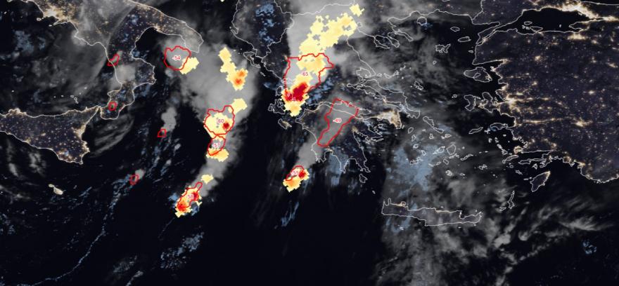 Αυτές είναι οι 9 περιοχές της Αττικής που θα χτυπηθούν τις επόμενες ώρες από την κακοκαιρία 4 Καταιγίδα τώρα στην Αττική - Νέο έκτακτο δελτίο από την ΕΜΥ, οι 9 περιοχές που θα χτυπηθούν από την κακοκαιρία