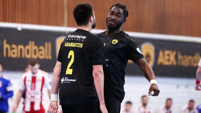 Ρητορικά ερωτήματα μετά τη νίκη της ΑΕΚ με τον φευγάτο... Ολυμπιακό