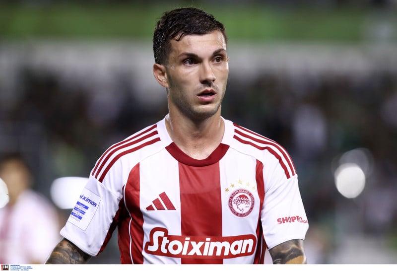 Ο Στρεφέτσα σε ματς του Ολυμπιακού