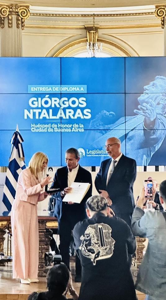 Σημαντική διάκριση για τον Γιώργο Νταλάρα στην Αργεντινή 6 578505283 1425859322244388 7663272372473057041 n