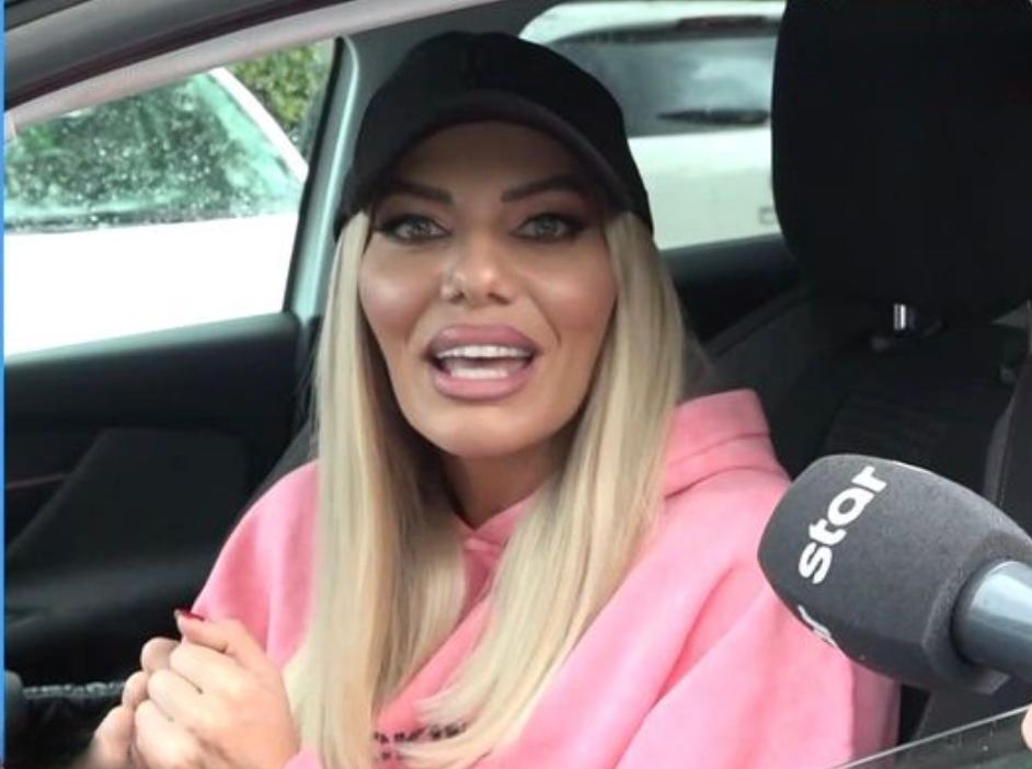 Αγνώριστη πασίγνωστη Ελληνίδα - Έγινε άλλος... άνθρωπος από τις επεμβάσεις 3 1111