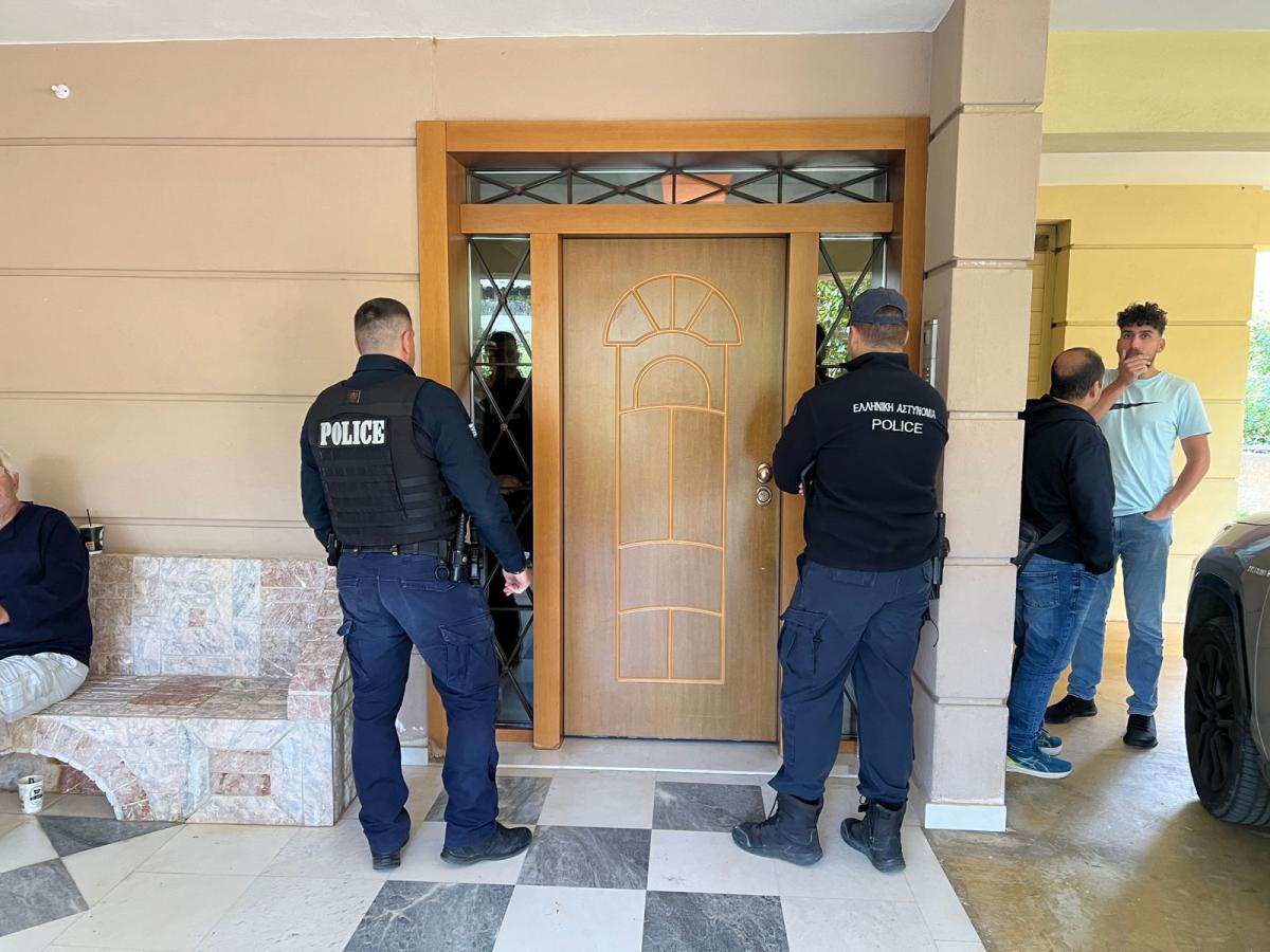 Γλυφάδα: Κάνουν έξωση σε τετραμελή οικογένεια με μωρό και καρκινοπαθή κόρη 3 eksosi glyfada 2