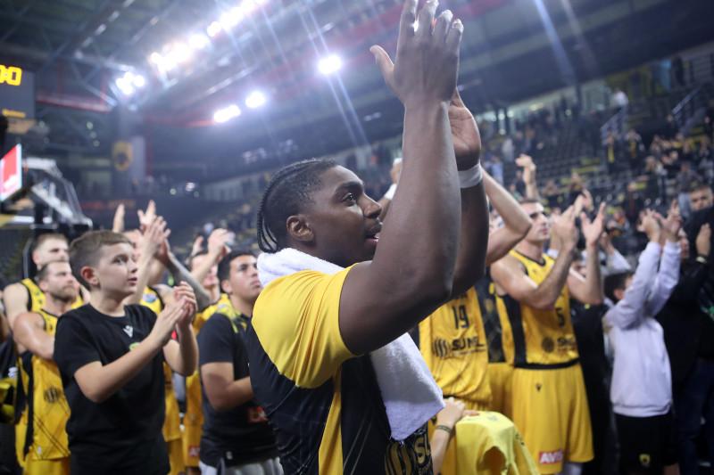 Διέλυσε τη Ρίγα και έκανε το 4/4 η ΑΕΚ! 