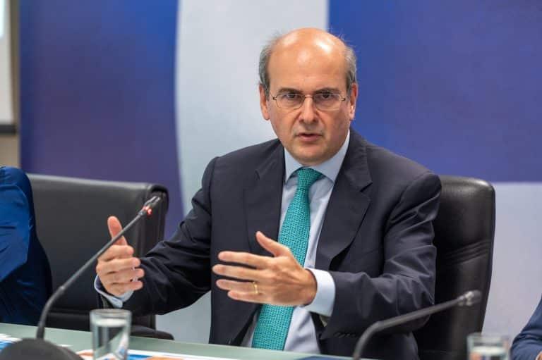 Χατζηδάκης: «Η ελληνική βιομηχανία έχει δημιουργήσει 60.000 νέες θέσεις εργασίας» 2 18.06.2024 synenteyxi typoy ypertameio 768x511 1