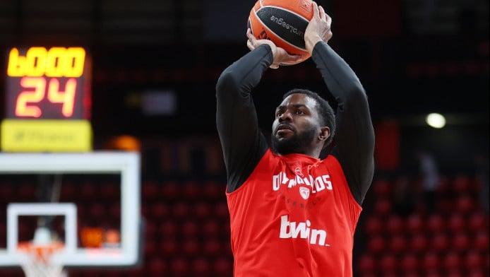 "Το μεγαλύτερο what if ο Έβανς - Ίσως σπάσει συμβόλαιο ο Ολυμπιακός"