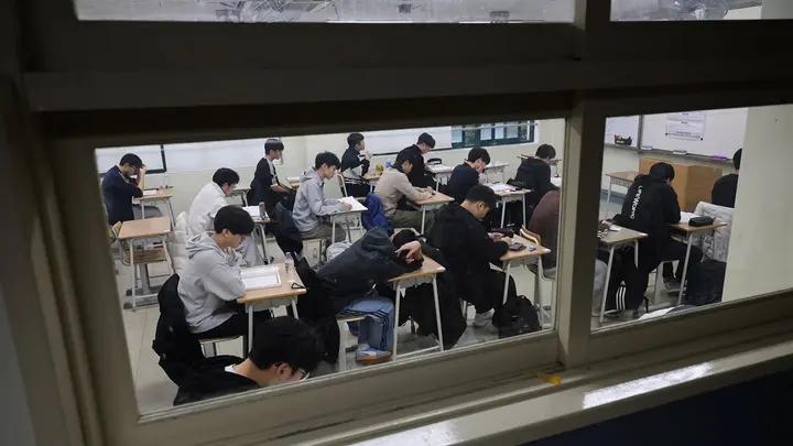 fce2a1f3 33ca 493e 922b