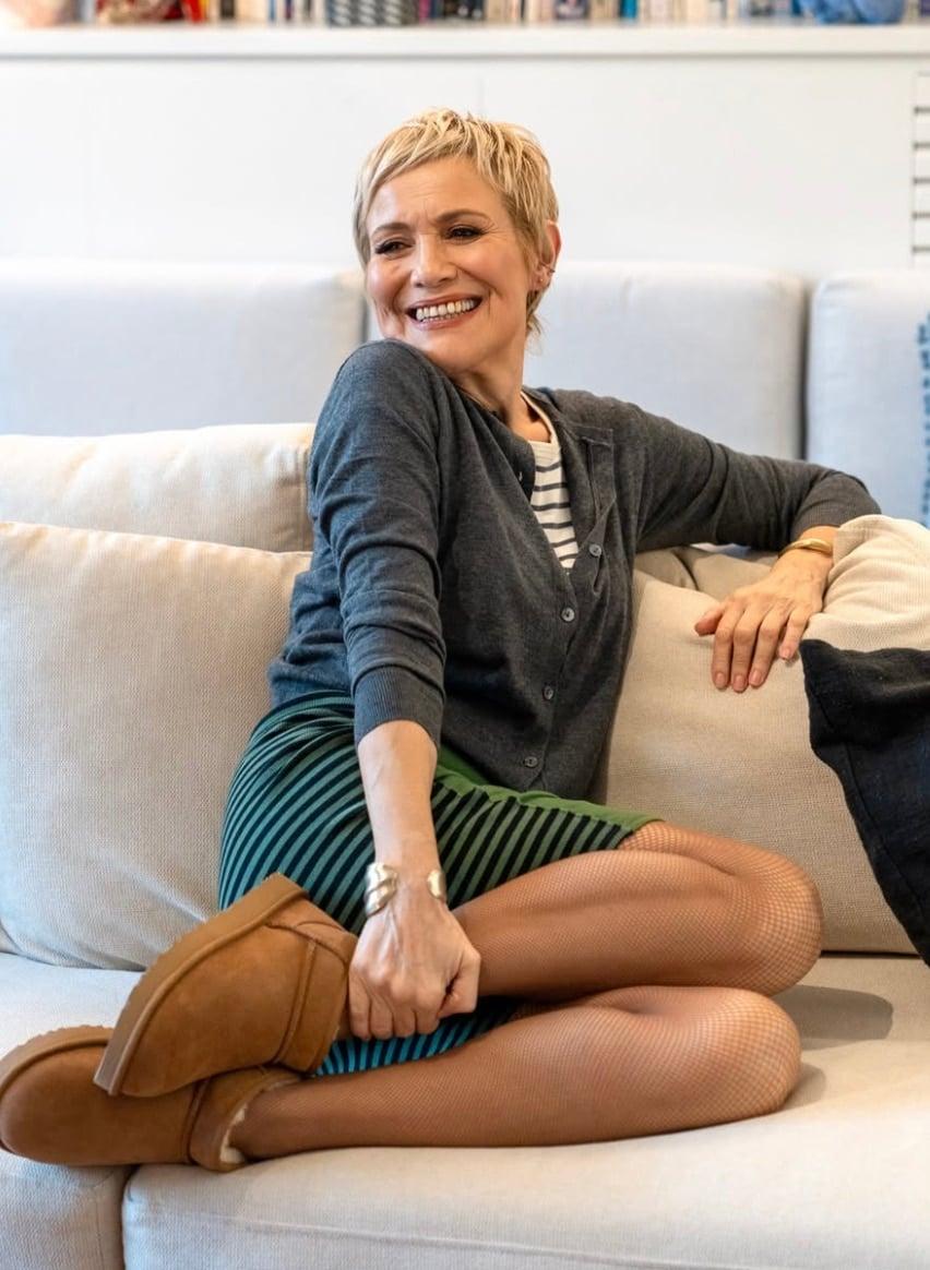 Κωνσταντίνα Μιχαήλ: Οι αποκαλύψεις για τη Μύκονο το '80 και το ΄90 – «Μεθύσια, ελευθερία και...» 17 stigmiotypo othonis 2025 01 18 17.55.43