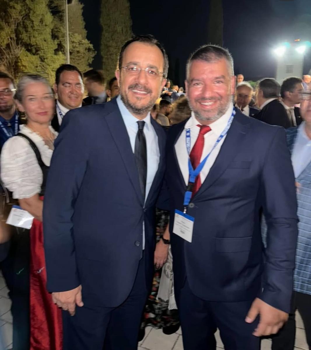 Σπύρος Μαρτίκας για τον επιχειρηματία με τις απάτες των 1,3 εκ. ευρώ: «Έφαγε 250.000 από τον Παντελή Παντελίδη το βράδυ που σκοτώθηκε» 14 k2