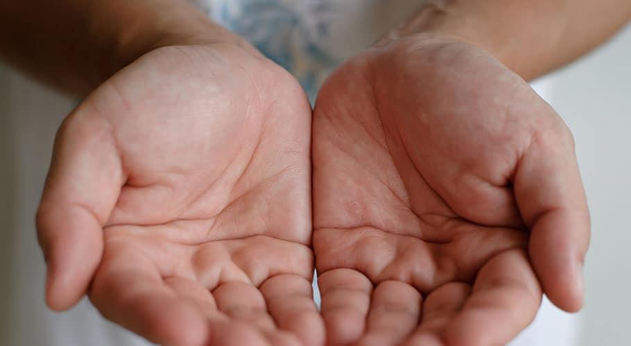 Τι σημαίνει όταν σχηματίζεται το γράμμα «Μ» στην παλάμη σας 4 2 54