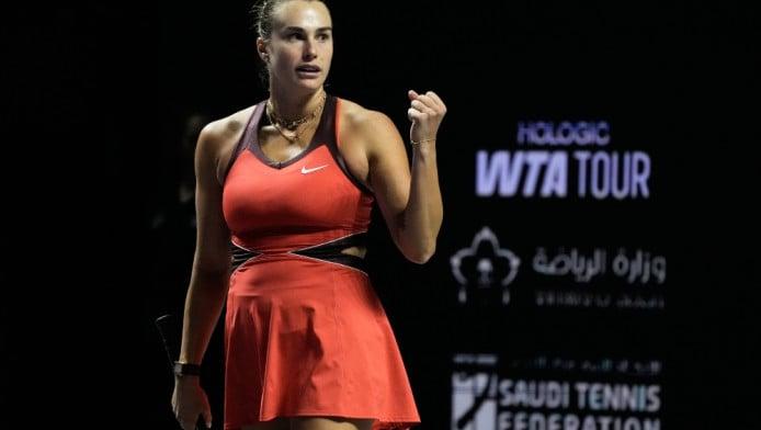 Αντέχεις; Νέο τοπ βίντεο της Σαμπαλένκα με... ανύπαρκτο μαγιό!