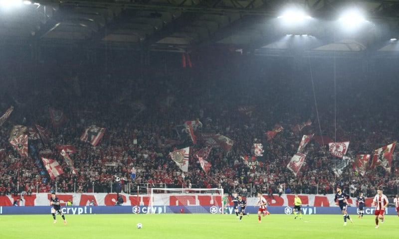 Oι οπαδοί του Ολυμπιακού