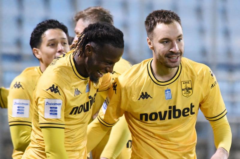 Αγωνία για βασικό παίκτη του Άρη ενόψει ΑΕΚ - Συνεχίζει το ατομικό