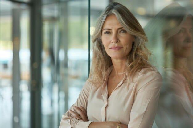 confident middle aged businesswoman modern office portrait 1168123 27355