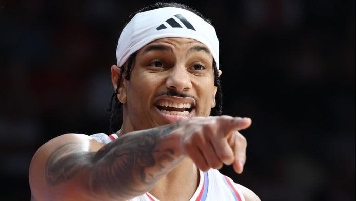 Αποκάλυψη: Έκανε… όργια στο ΣΕΦ, τον θέλει ΤΩΡΑ με μεταγραφή ο Ολυμπιακός!