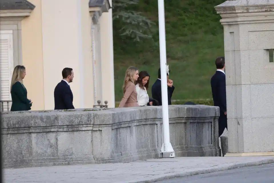 Σύσσωμη η οικογένεια Ντε Γκρες στο παλάτι «Ελ Πάρντο» της Ισπανίας προς τιμήν της βασίλισσας Σοφίας 3 xrisi alexia theodora.jpg