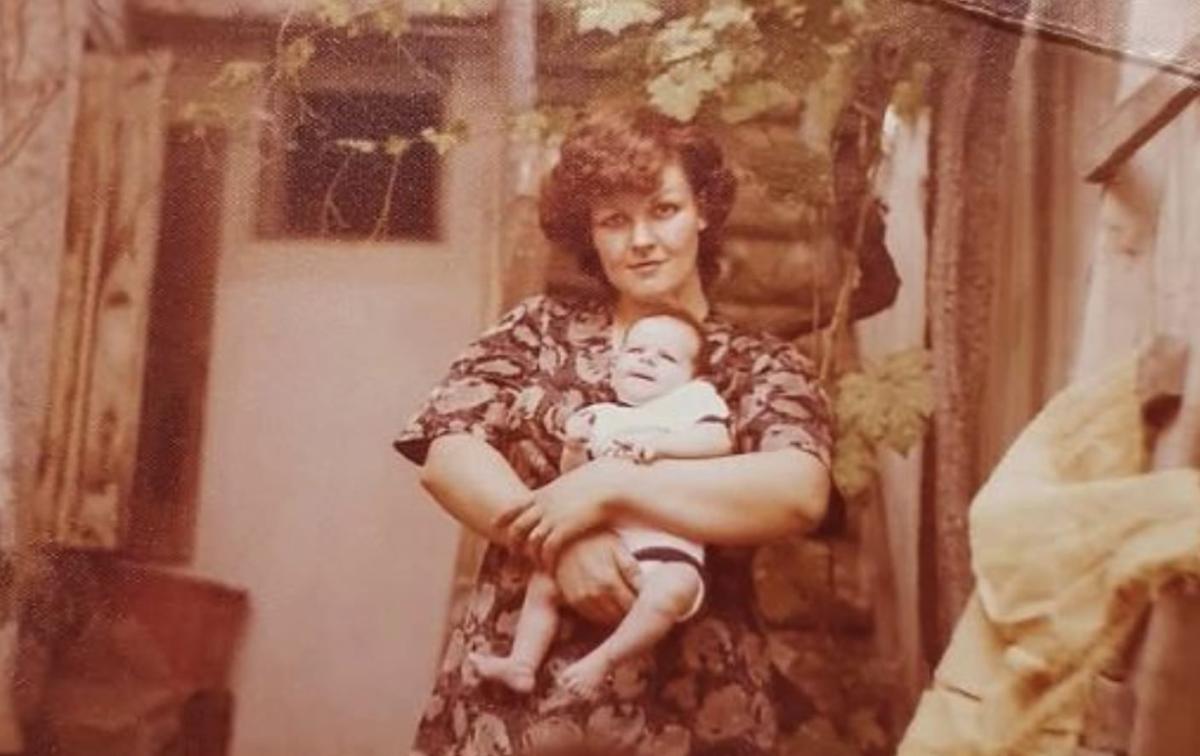 Βαρύ πένθος για τον Πάνο Κιάμο - Πέθανε η πολυαγαπημένη του μητέρα 2 stigmiotypo othonis 2025 11 24 22.17.19