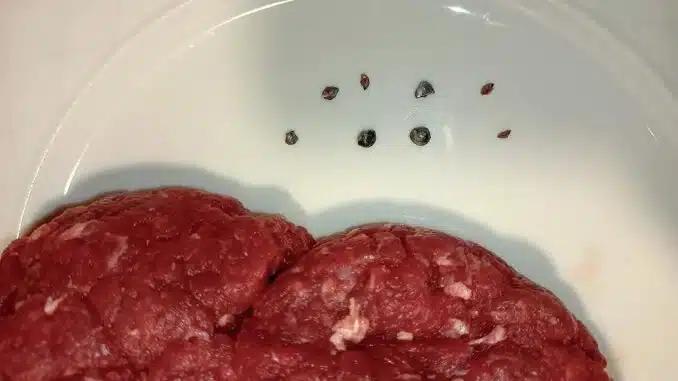 Αδιανόητο περιστατικό στη Λάρισα: Αγόρασε κιμά και δεν φαντάζεστε τι βρήκε μέσα 1 kimas skagia