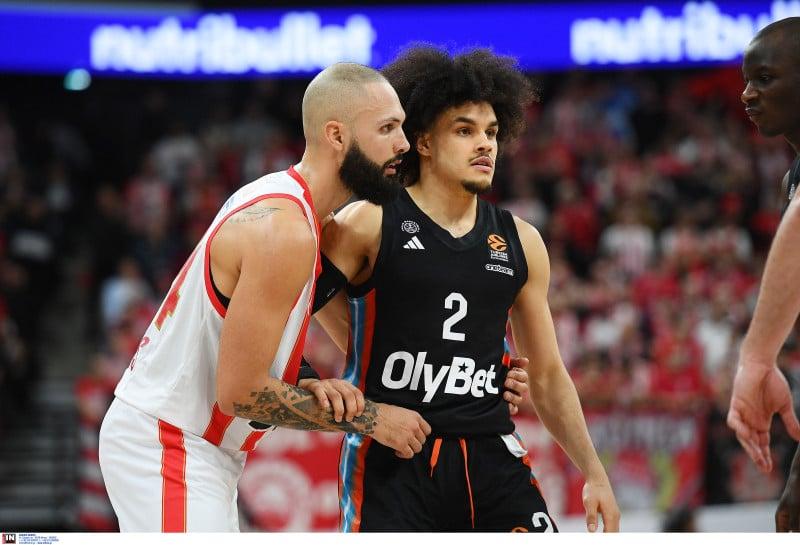 Αποκάλυψη: Είχε κλείσει ο Ιφί Ολυμπιακό και «κόπηκε» - Τι… άλλαξε με Ναν! 