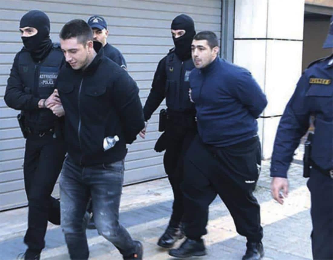 d98ea41c170e6beb033f9d5b45fa992f 353