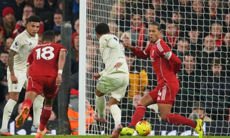 Κατάρρευση της Λίβερπουλ! Στους χειρότερους πρωταθλητές της ιστορίας