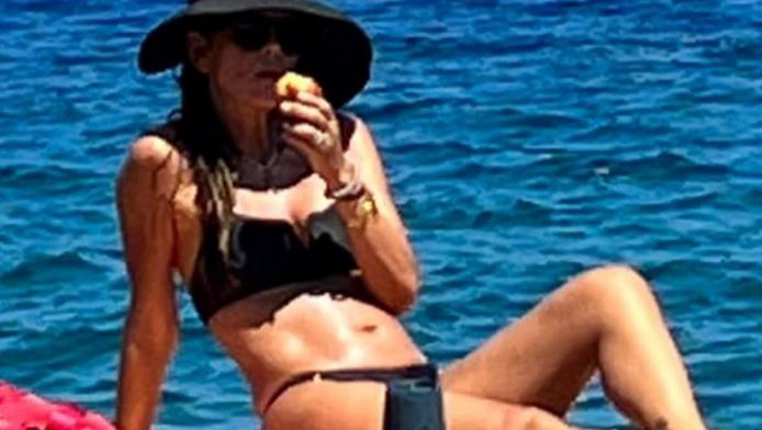 Διάσημη playmate η σύζυγος πρώην Έλληνα προπονητή του Παναθηναϊκού! (ΦΩΤΟ)