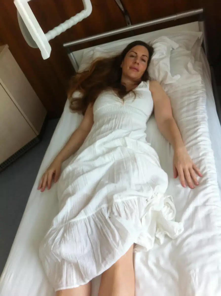 Συγκλονιστική μαρτυρία γυναίκας που «πέθανε» για 2 λεπτά – «Αυτό που είδα στην άλλη πλευρά ξεπερνά κάθε φαντασία» 1 felt like i called home 108501996 1