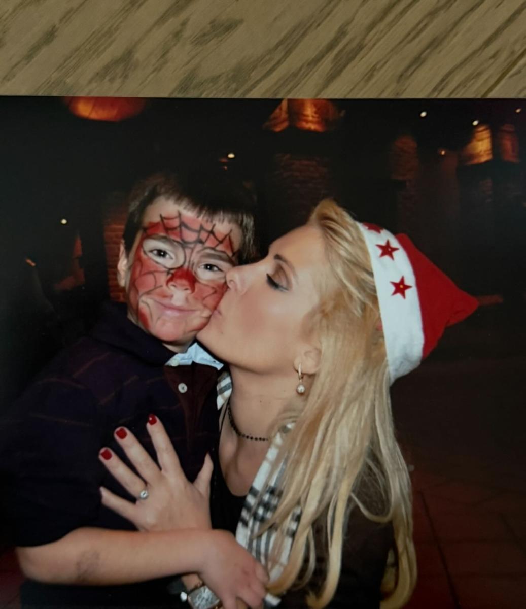 elenimenegaki 1764503520 3777251760235354263 205797726