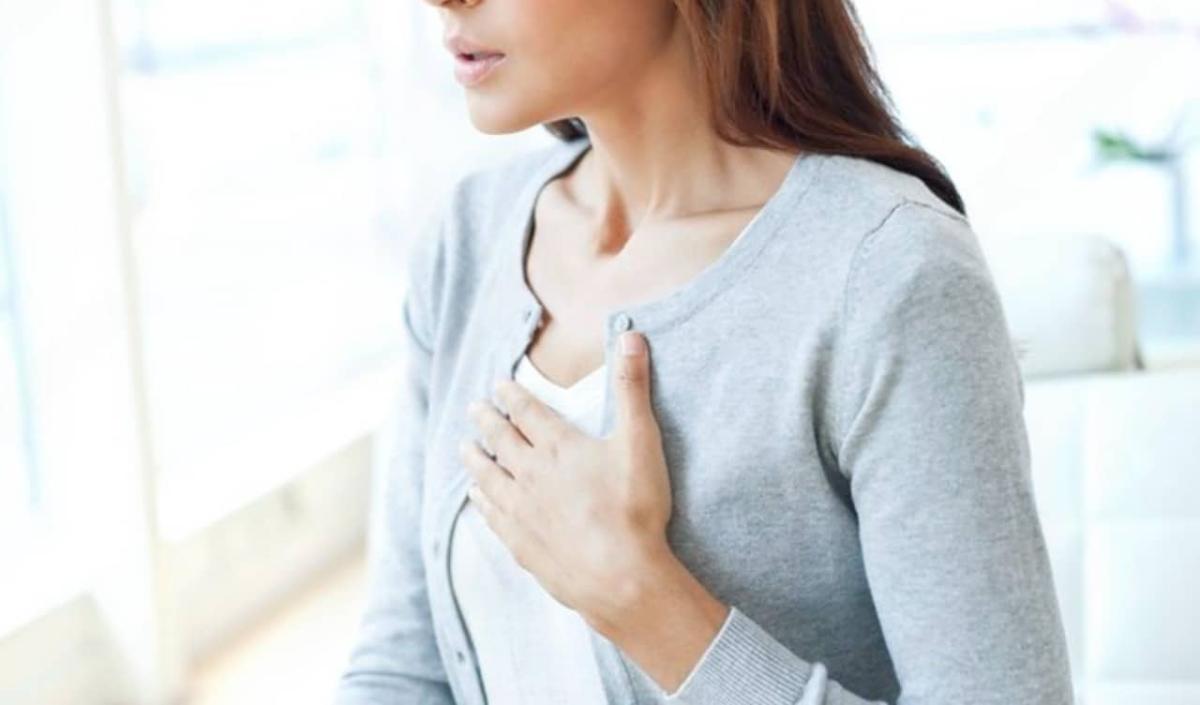 Πνίγεστε με φαγητό και είστε μόνοι; Αυτή η κίνηση θα μπορούσε να σας σώσει τη ζωή! 1 4444