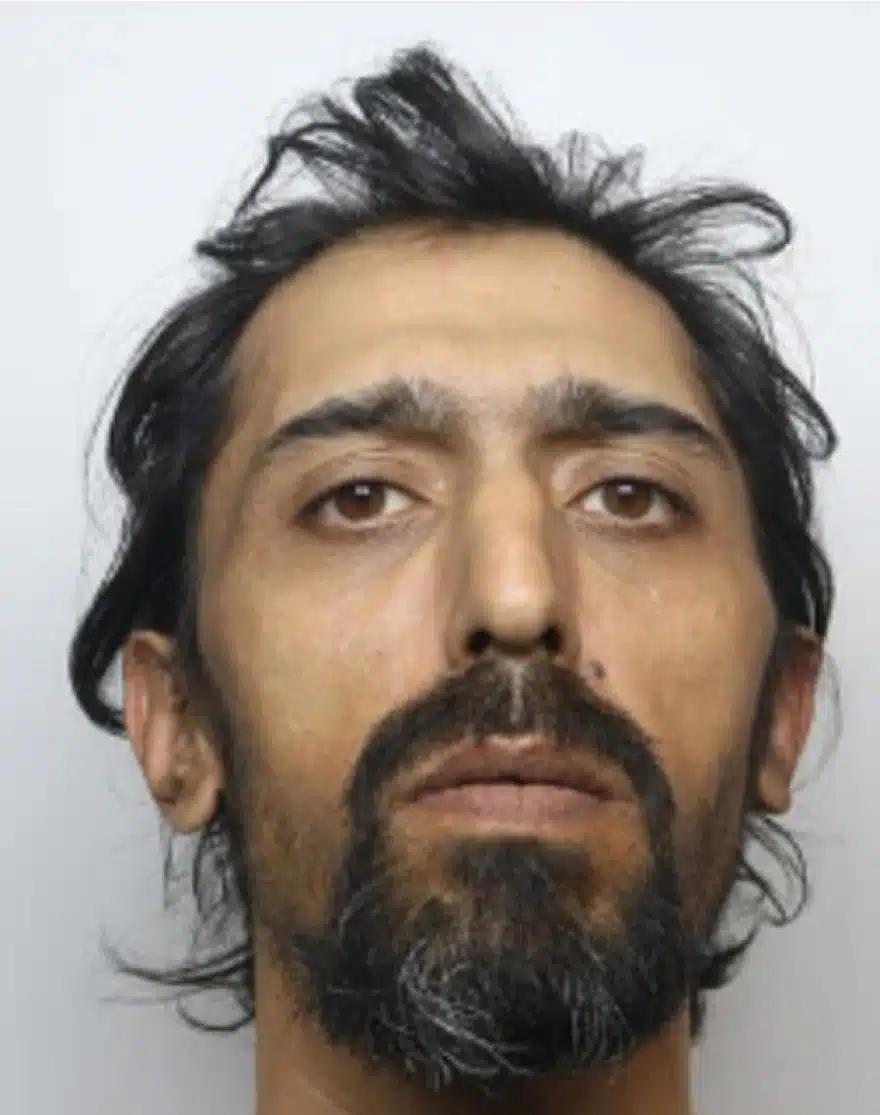 Φρίκη: Παντρεύτηκε 15χρονη βάσει της σαρία και τη βίαζε μαζί με άλλους 18 άνδρες 2 raja