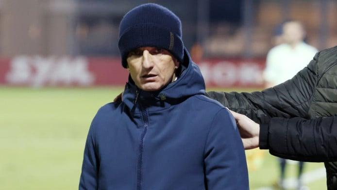 Οι δύο ερωτήσεις του Λουτσέσκου προς τον Σιδηρόπουλο (ΒΙΝΤΕΟ)