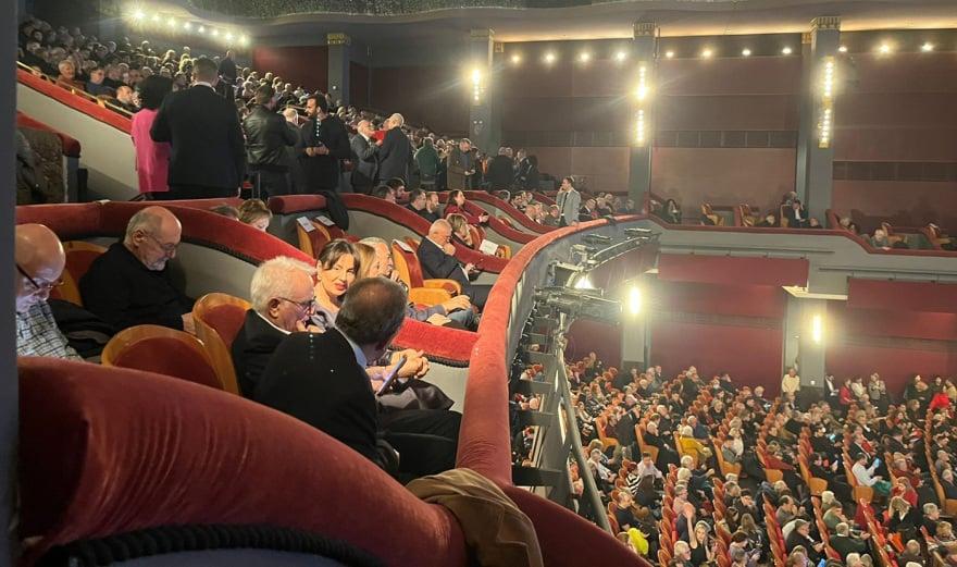 Χαμός στην παρουσίαση του βιβλίου του Τσίπρα – φώναζαν: «Να τος ο πρωθυπουργός!» 63 tsipras pallas