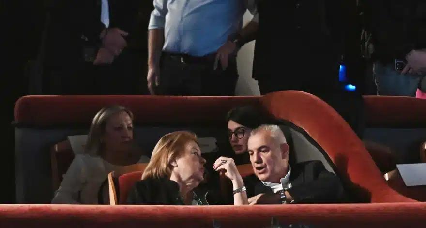 Τσίπρας: «Θα είμαστε μαζί στο νέο ταξίδι – Δεν πάει άλλο, μας αξίζει μια Ελλάδα καλύτερη» 8 ithaki vivlio 4