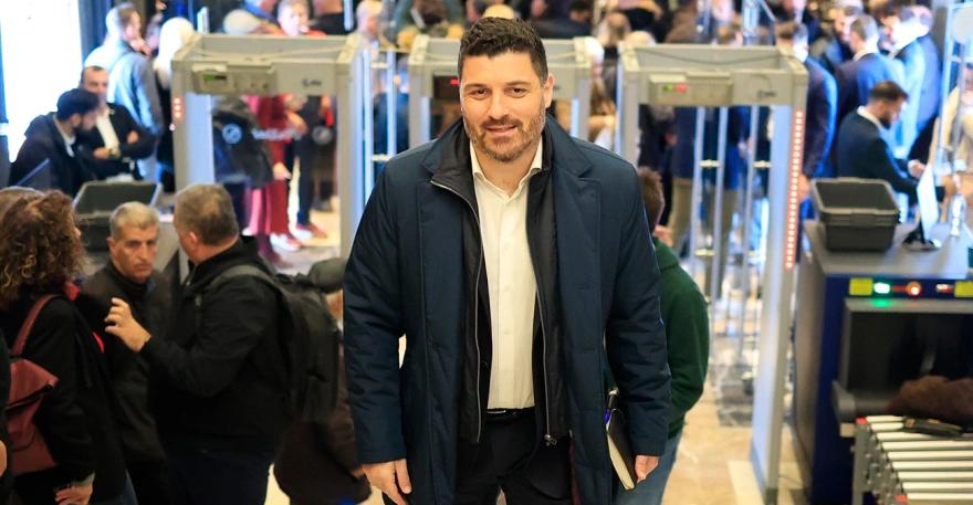 Τσίπρας: «Θα είμαστε μαζί στο νέο ταξίδι – Δεν πάει άλλο, μας αξίζει μια Ελλάδα καλύτερη» 28 temponeras syriza